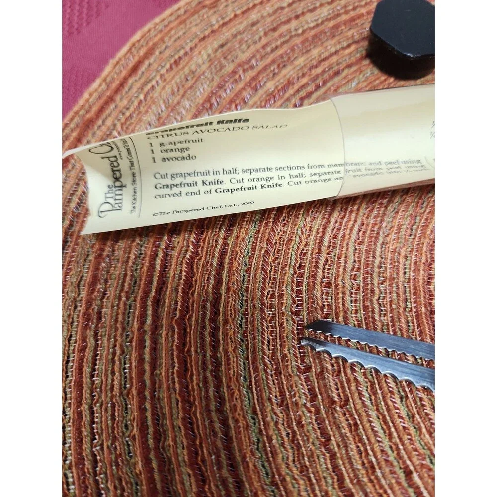 Pampered Chef  Grapefruit Knife #1265  Serrated Curved  NEW in tube